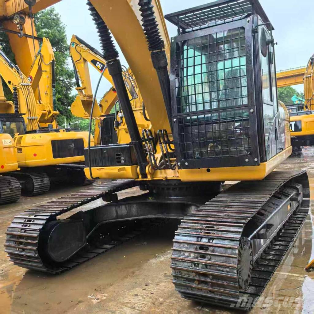 CAT 323 D2 대형 굴삭기 29톤 이상