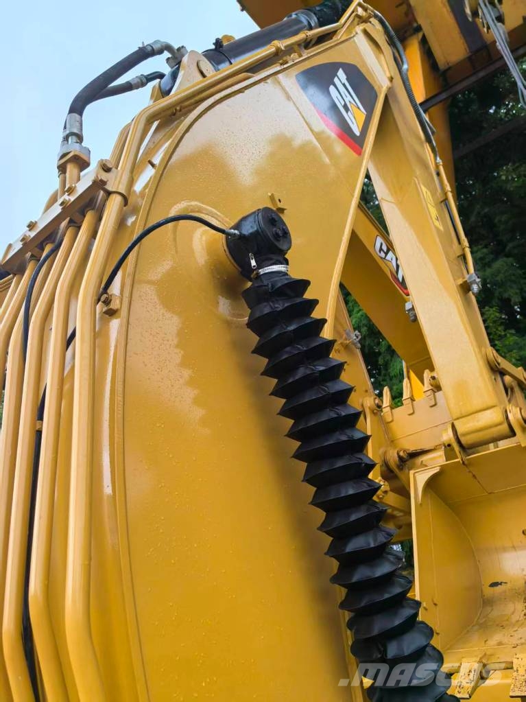 CAT 323 D2 대형 굴삭기 29톤 이상
