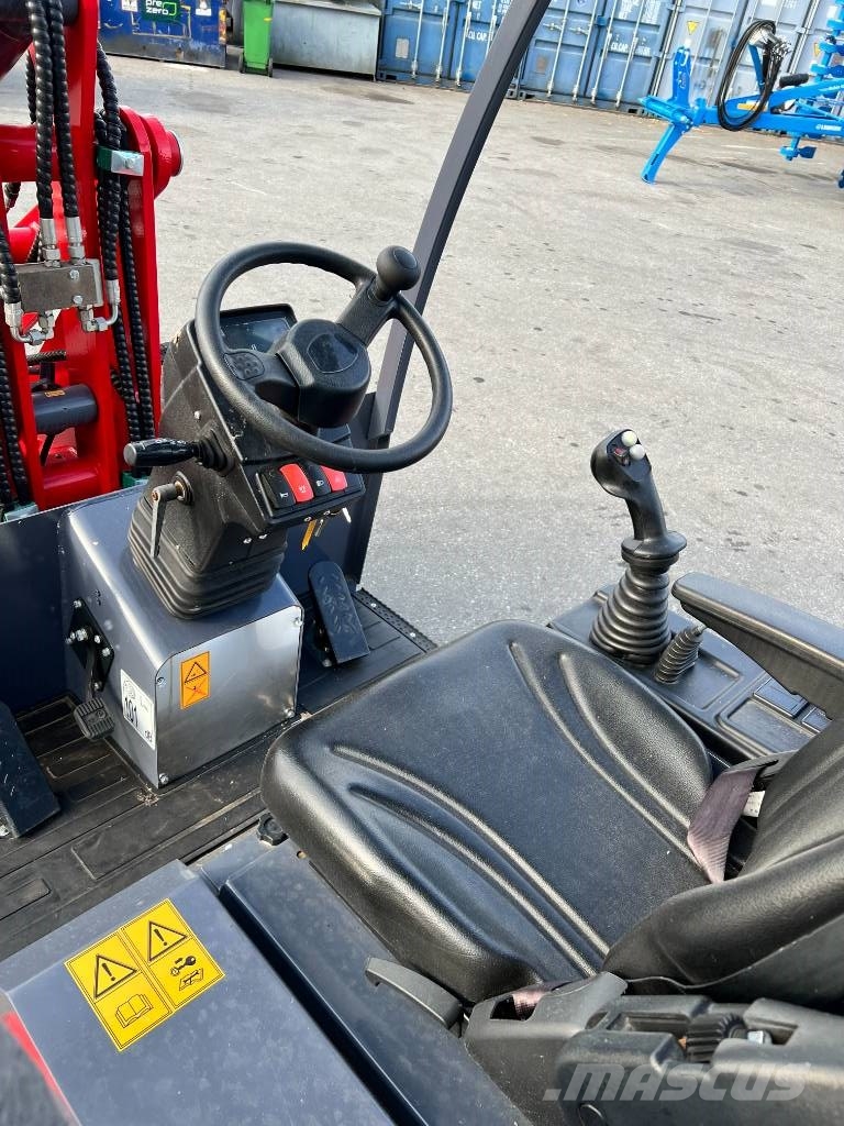 Flexitrac 1226 LRF Daugiafunkciniai pakrovėjai