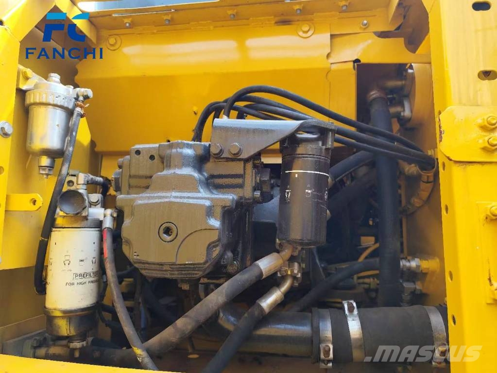 Komatsu PC 240 LC-8 Raupenbagger