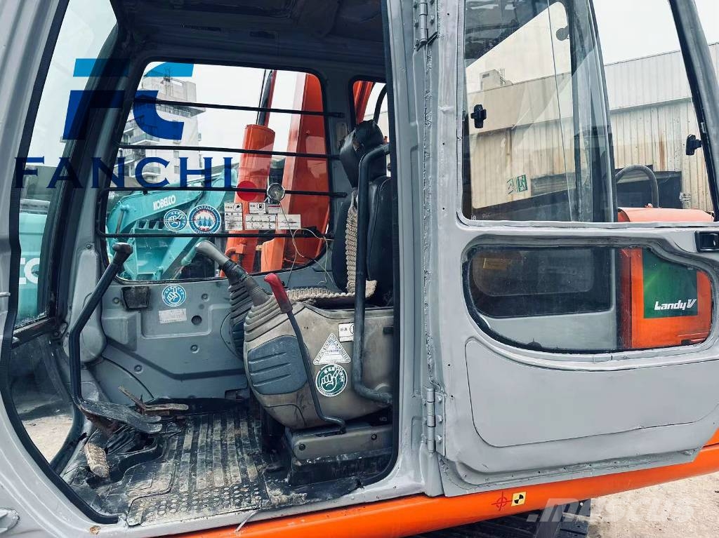 Hitachi EX 60 Мини-экскаваторы