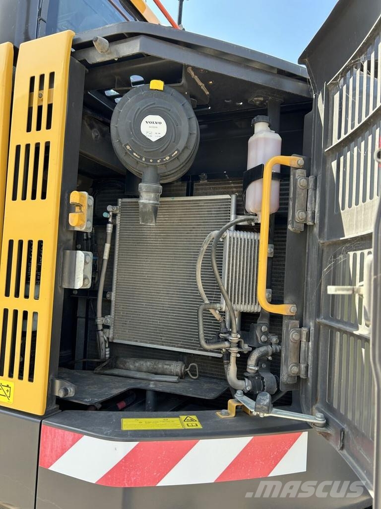 Volvo ECR235EL Rupsgraafmachines
