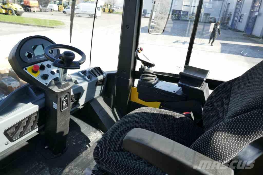 Bomag BW 219 PDH-5 Pinnasetihendajad