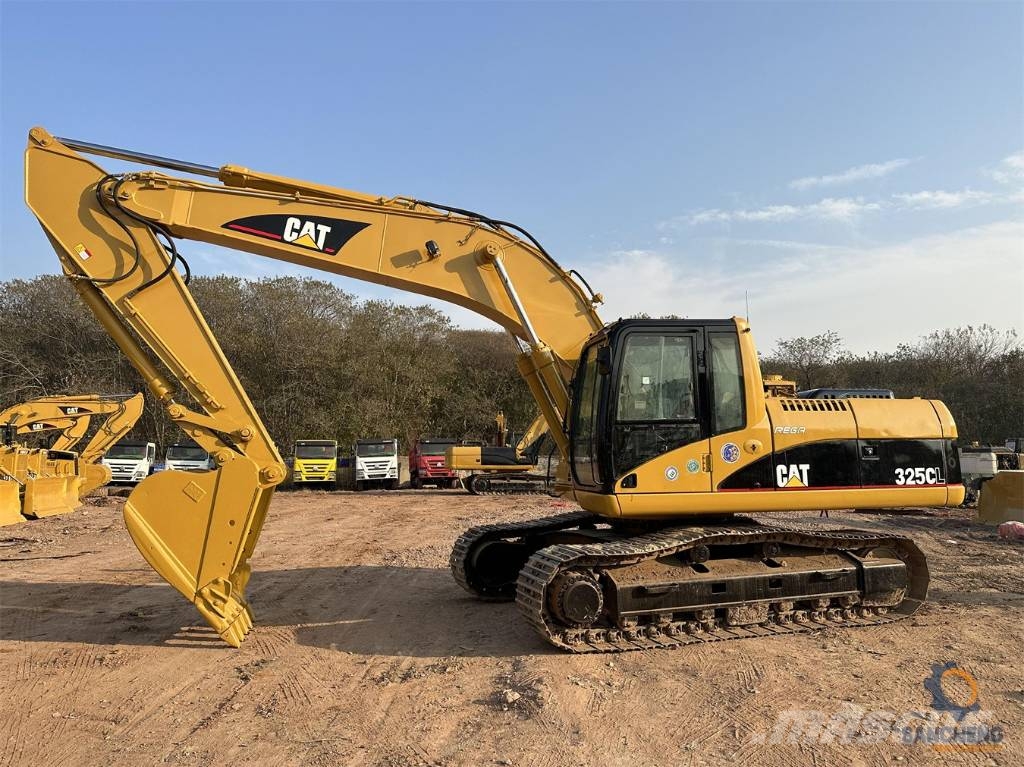 CAT 325C Bagri goseničarji