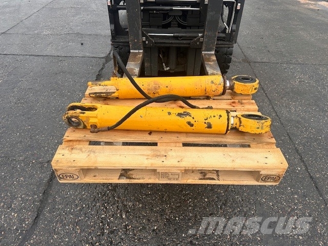 Volvo A 40 D HYDRAULIC CYLINDER COMPLET Hydraulik