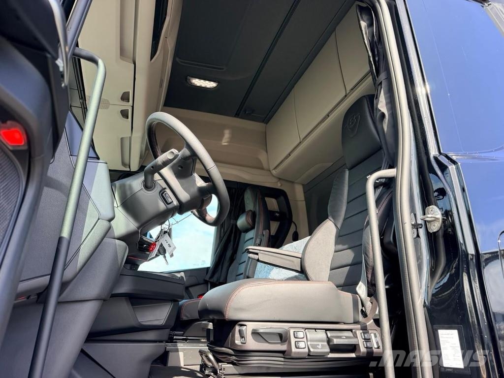 Scania S660 NEW, Full air, Retarder, pto prep Sattelzugmaschinen