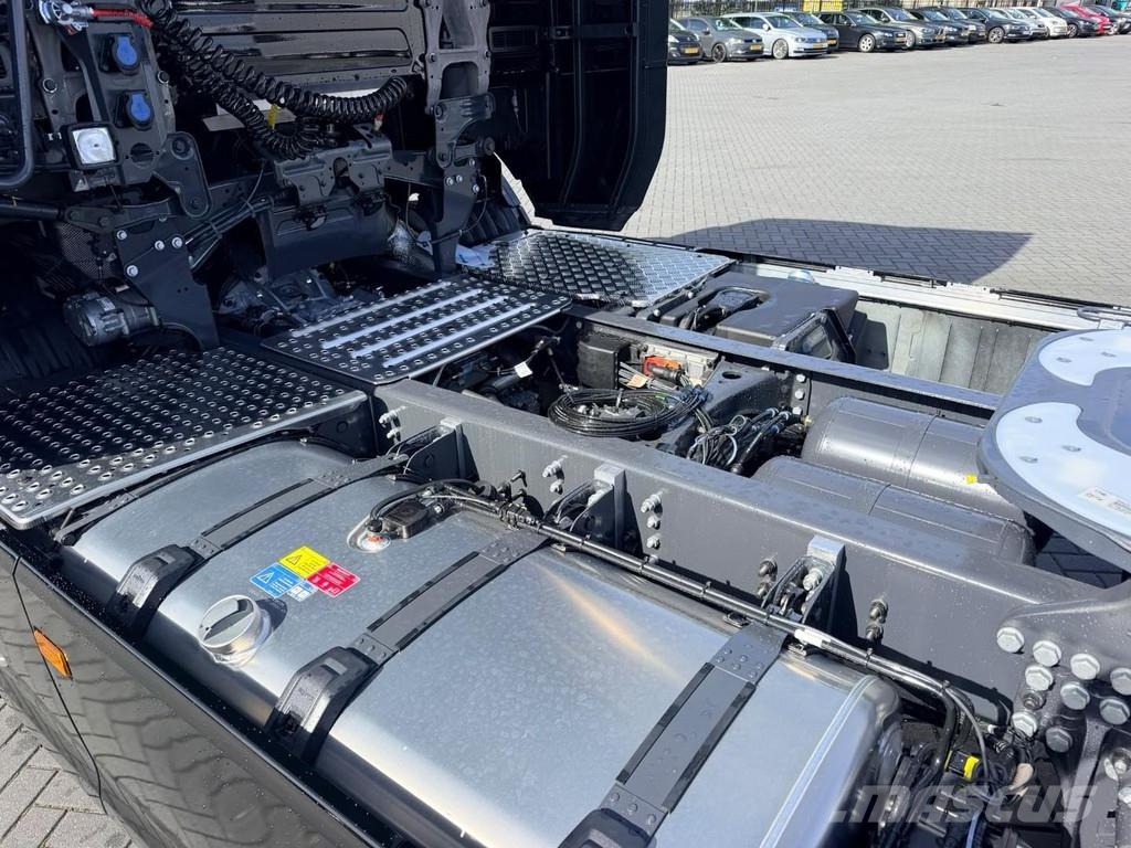 Scania S660 NEW, Full air, Retarder, pto prep Sattelzugmaschinen