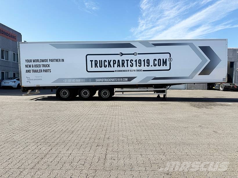 Montenegro Refrigerated trailer / Kühlauflieger نصف مقطورات بدرجة حرارة قابلة للضبط