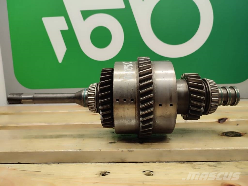 John Deere JOHN DEERE 3200 gearbox basket Getriebe