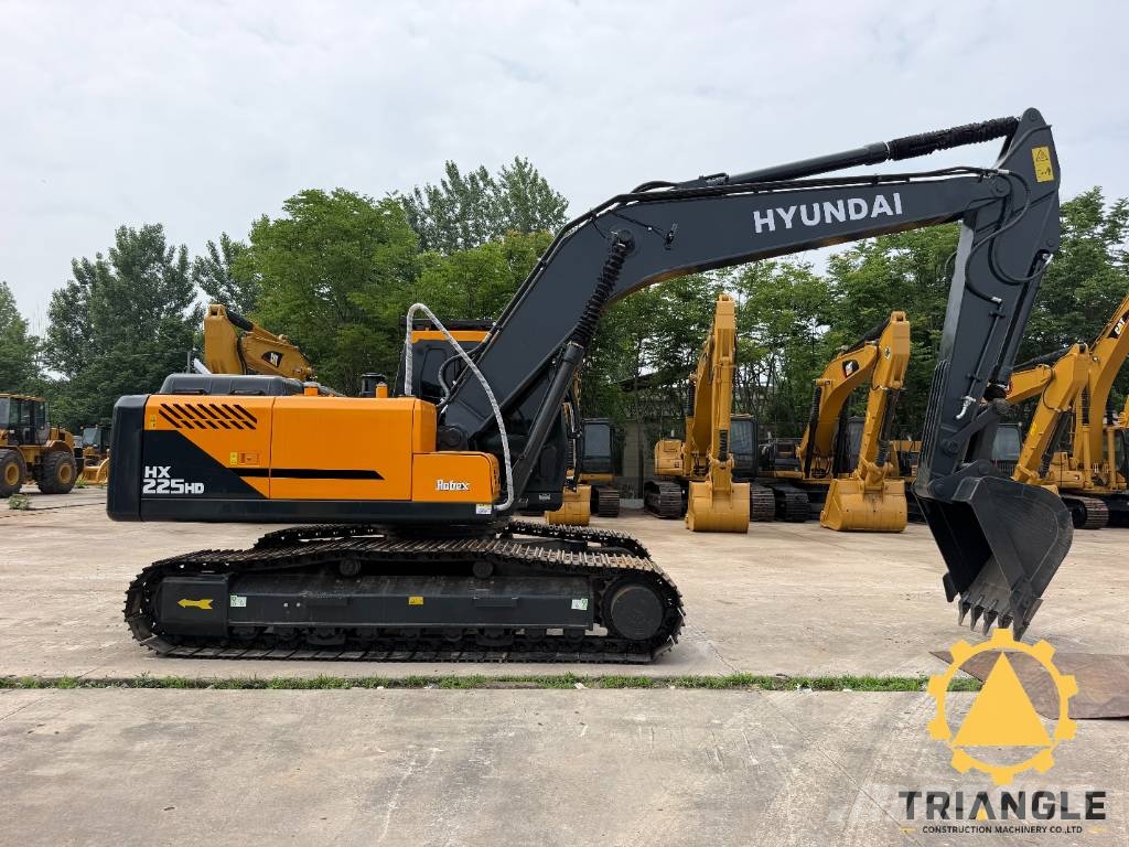 Hyundai HX 225 HD 대형 굴삭기 29톤 이상
