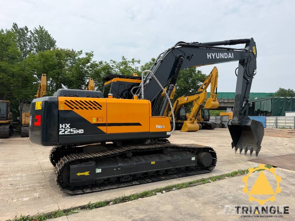 Hyundai HX 225 HD 대형 굴삭기 29톤 이상