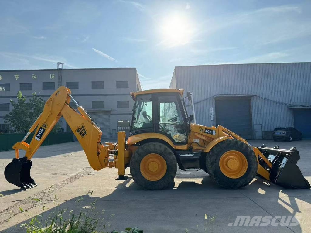 JCB 4cx with Powerful Engine in Stock Rovokopači