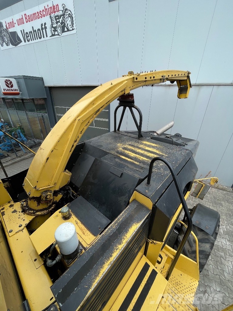 New Holland FX 375 Selvdrevne fôrhøstere