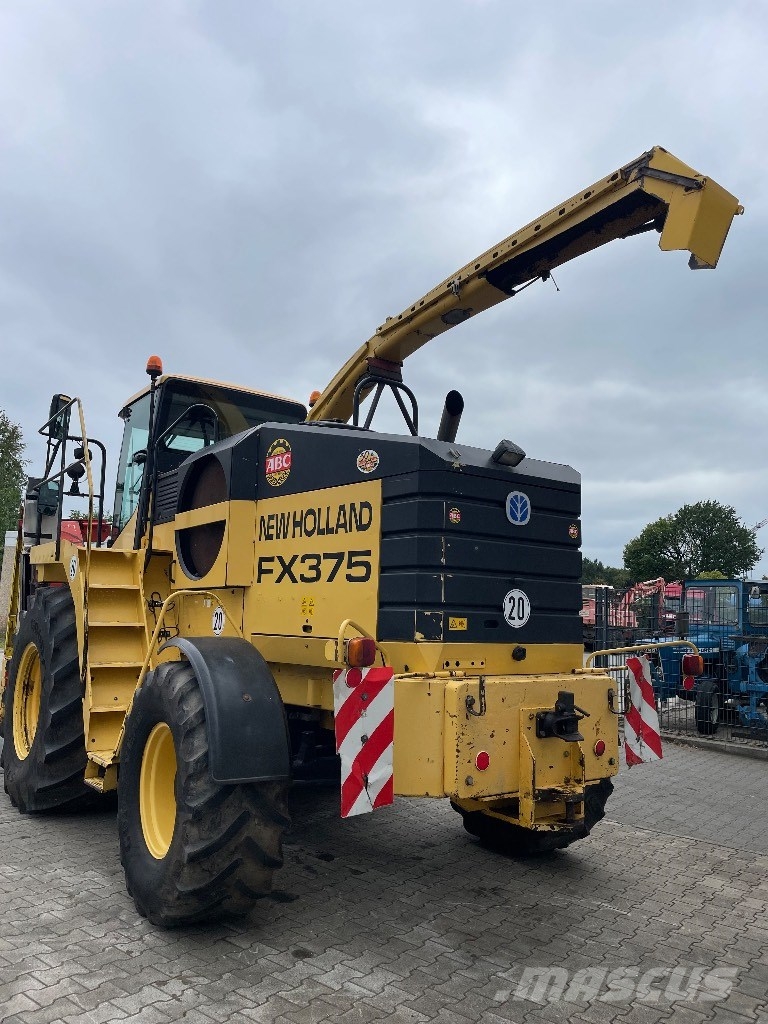 New Holland FX 375 Selvdrevne fôrhøstere