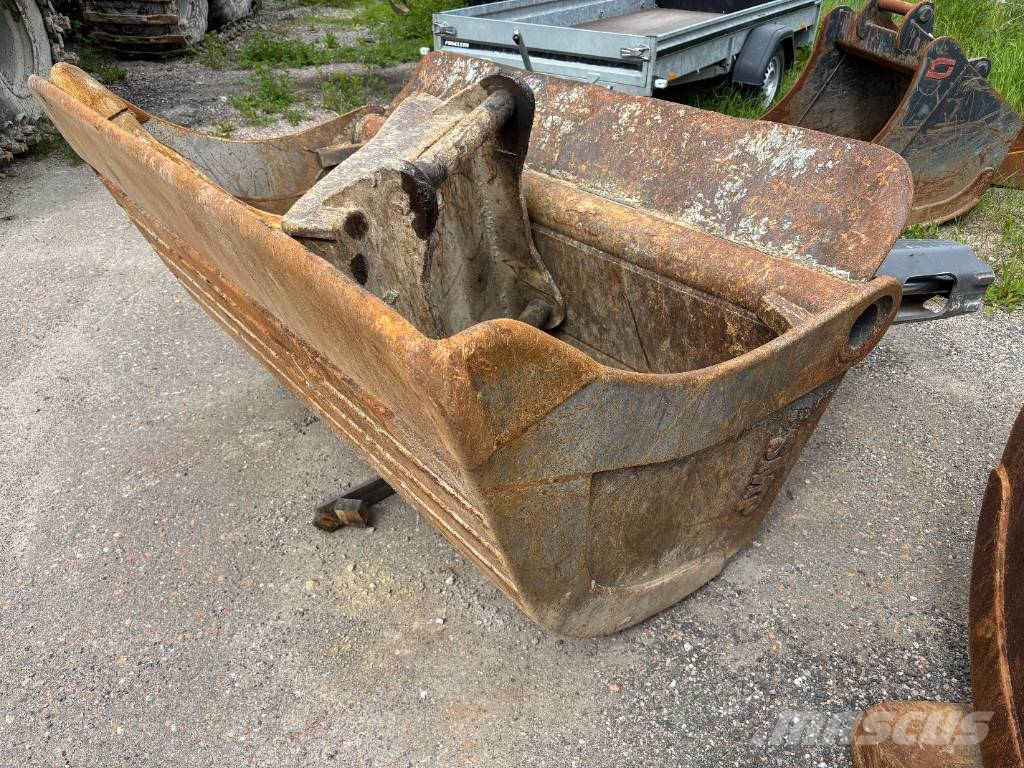 SMP S70 Hydraulisk planeringsskopa med tilt Skopor