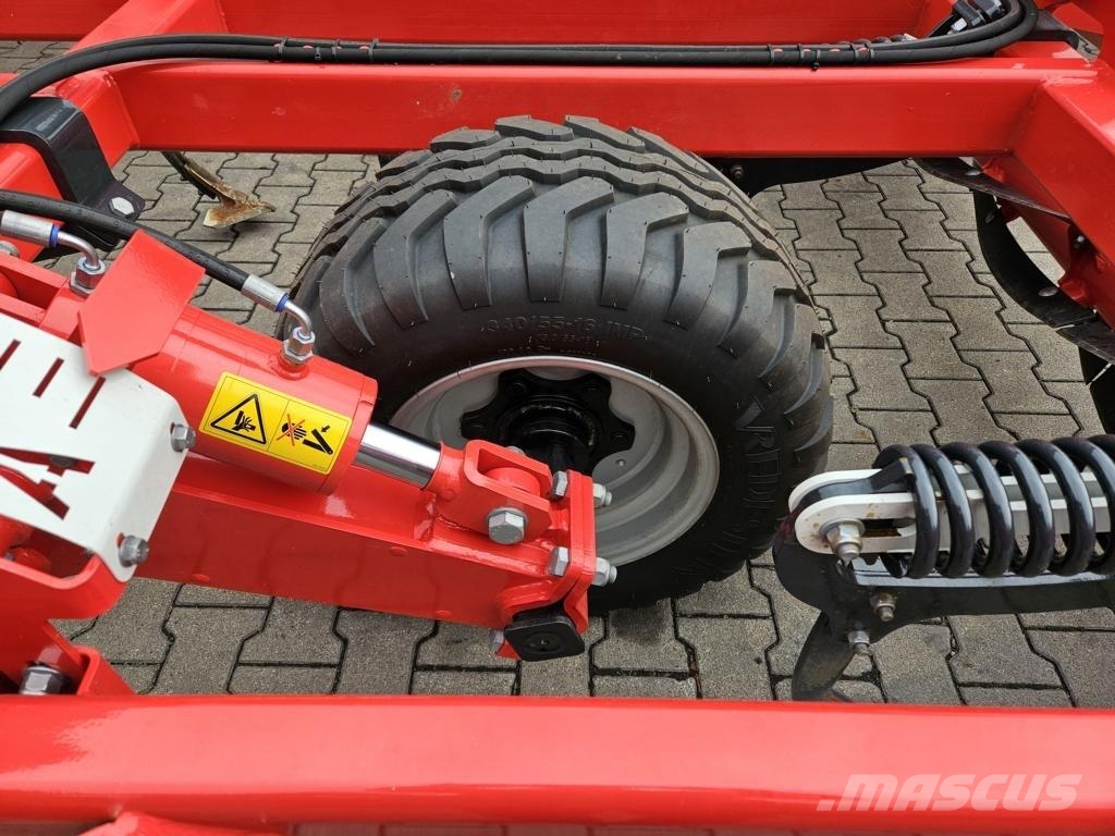 Pöttinger PLANO VT 6060 Cultivatoren
