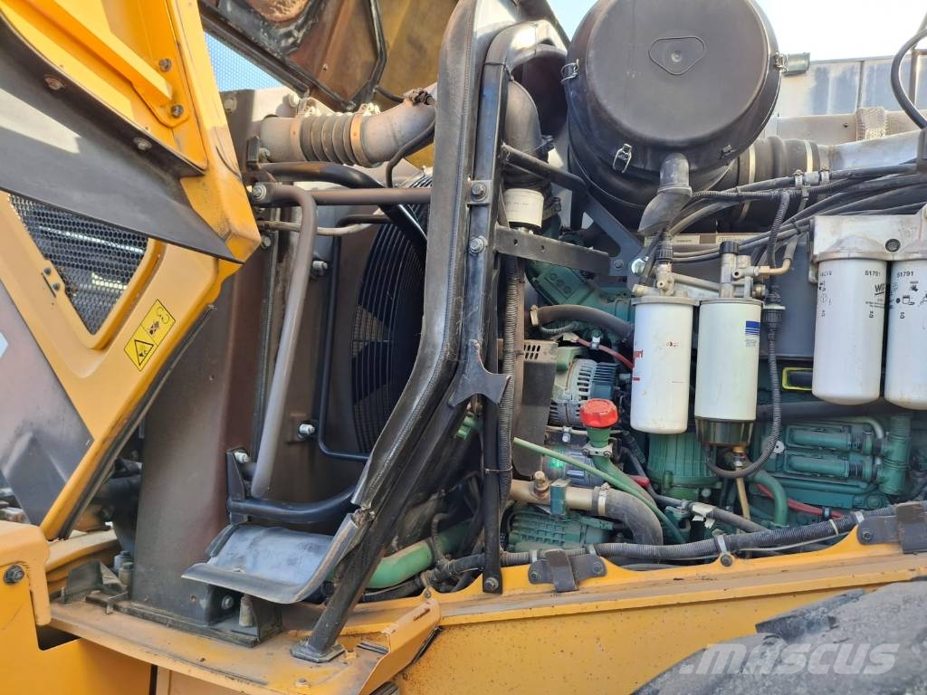 Volvo L 150 G Incarcator pe pneuri