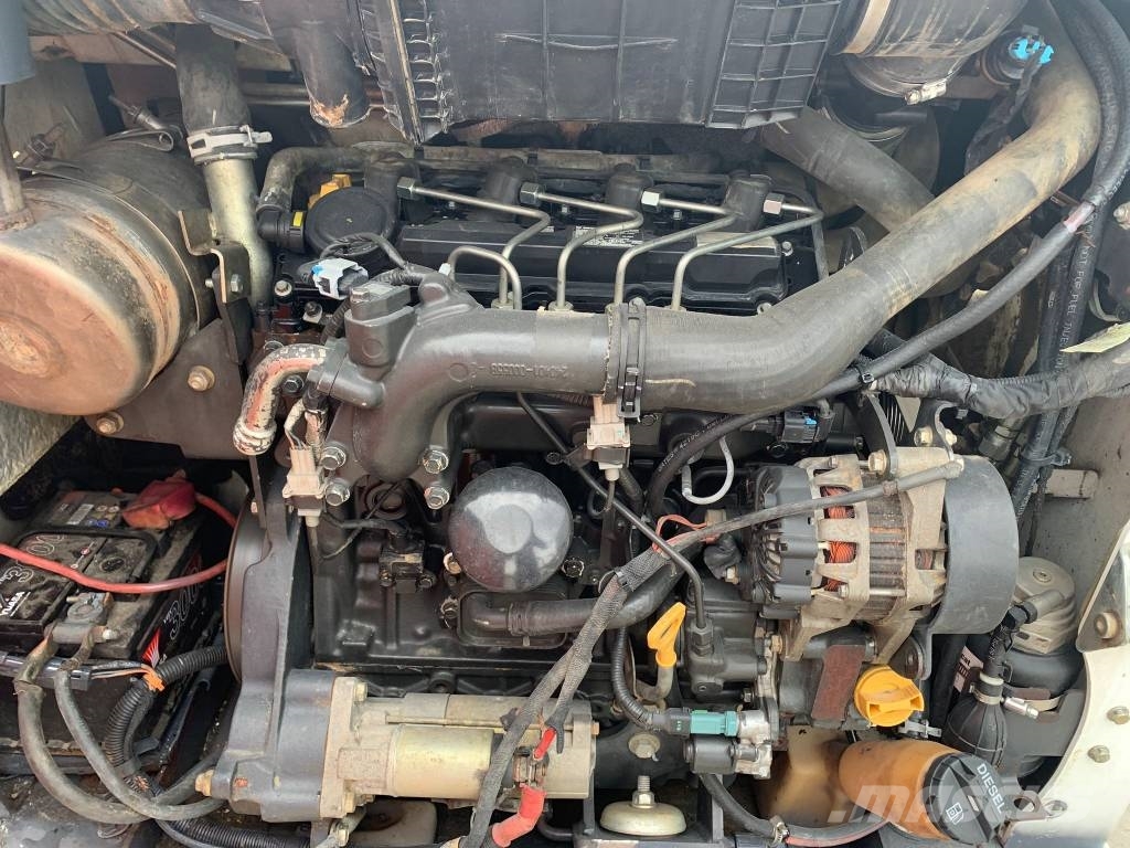 Bobcat T 450 Krautuvai su šoniniu pasukimu