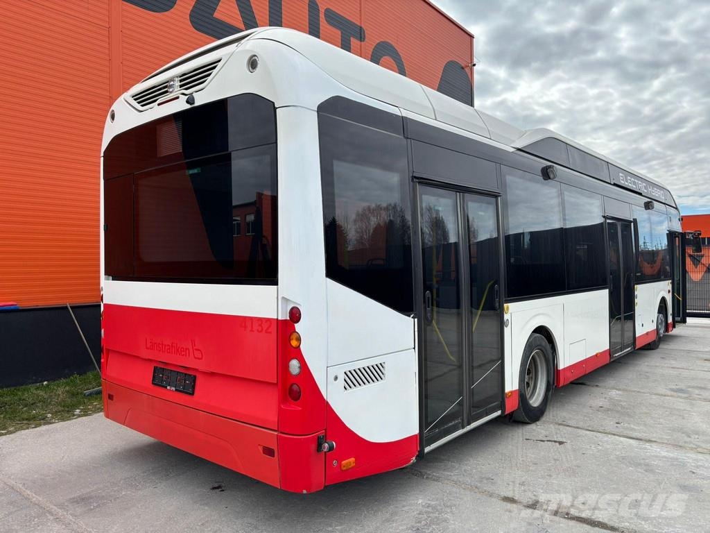 Volvo B5LH 8900 HYBRID 4x2 33 SEATS / AC / AUXILIARY HEA Városi buszok