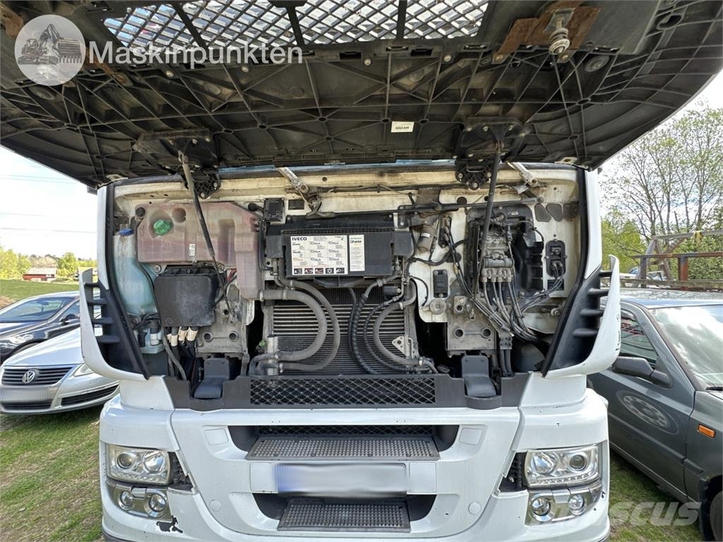 Iveco Stralis Artic Tractor Units