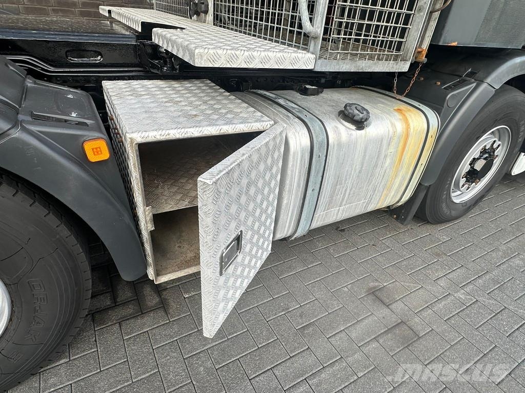 MAN TGS 35.440 8X4H-6 BL + PALFINGER PK 78002 + PJ 125 Kraner til alt terræn