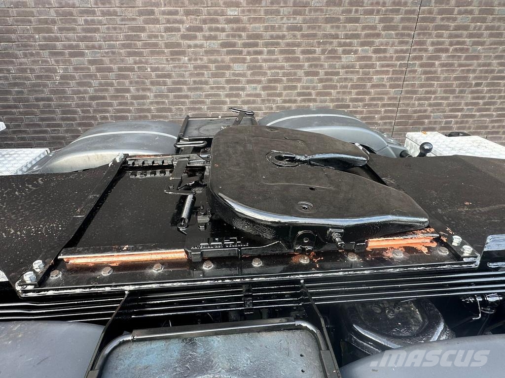 MAN TGS 35.440 8X4H-6 BL + PALFINGER PK 78002 + PJ 125 Kraner til alt terræn