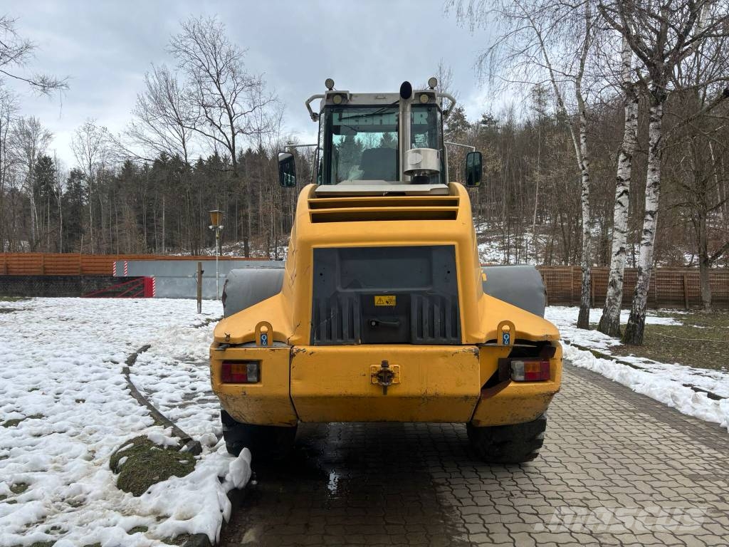 Liebherr L 524 Radlader