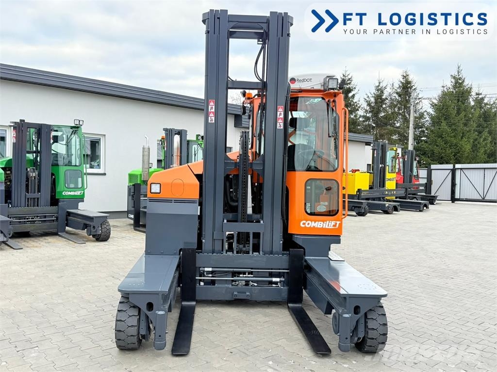 Combilift C4000 | DIESEL | TRIPLEX 6800MM | FREE-LIFT | AIR 4-way reach truck