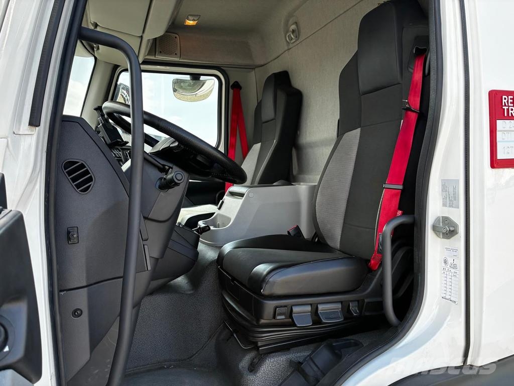 Renault D 12 240 DTI 5, Low, Euro 6, 4x2, Camiones con caja de remolque