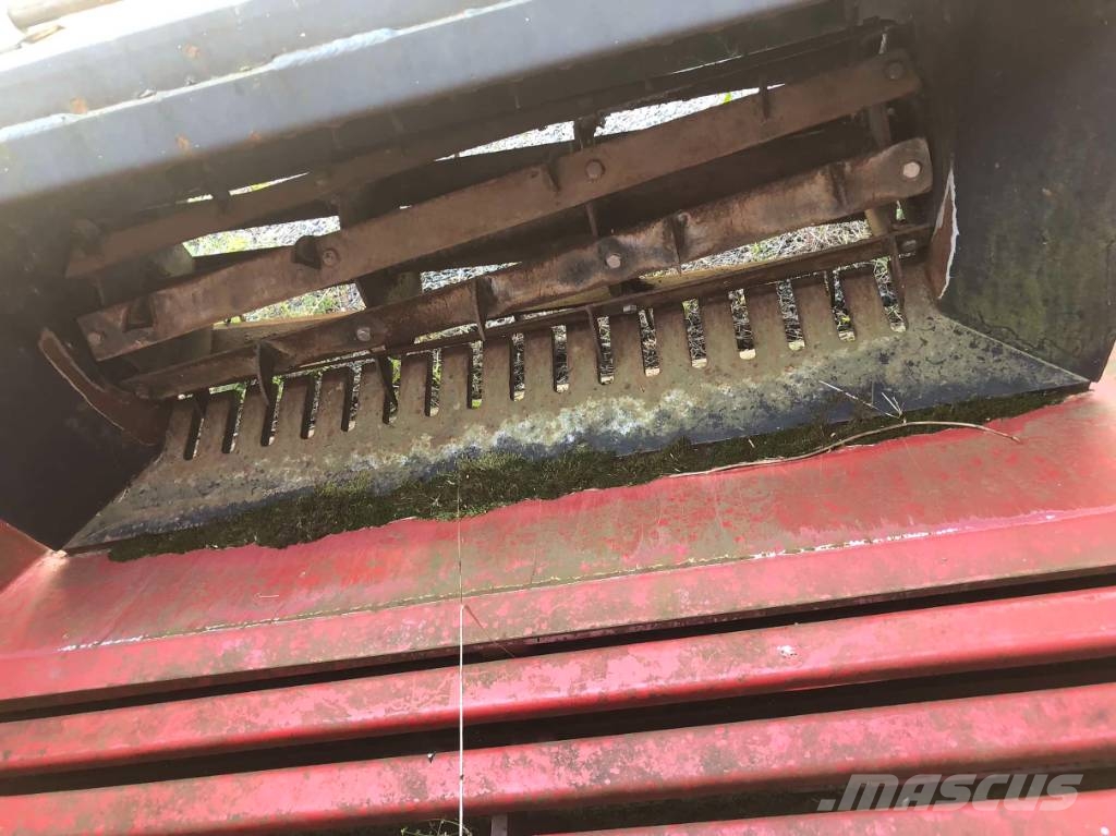 Devos Agri Multifunkční lžíce JCB-Q FIT Frontladerzubehör