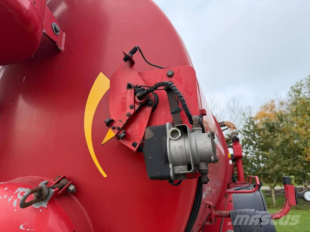 Schuitemaker Perfekta 200 Vacuumtank Evers 20 m3 Giertank Freib Gülletankwagen