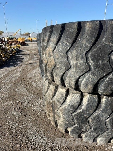 Volvo A 40 G USED WHEEL COMPLET 6 PCS 29.5-25 Kloubové dempry
