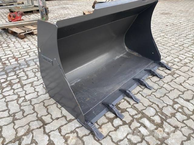 Volvo 1.65 m Schaufel Volvo SW 0.85 cbm (2521) دلاء