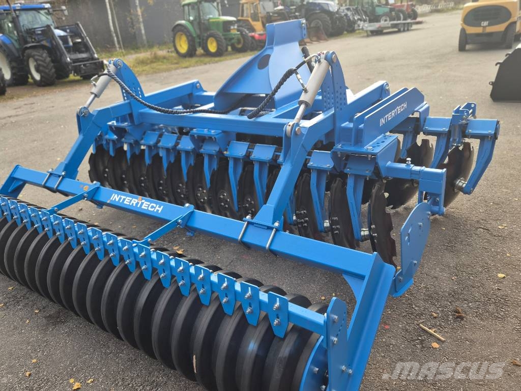 Inter-Tech IT 3.0 610 mm kumipakkerilla Randaalid