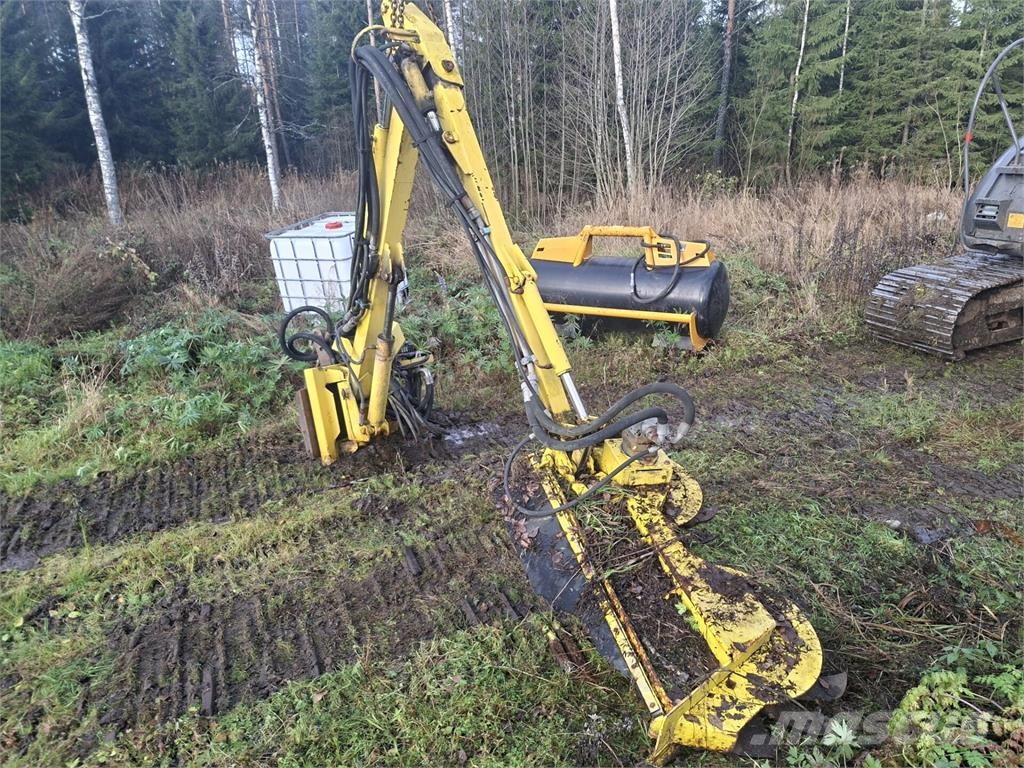  AJO 400 Mulcher