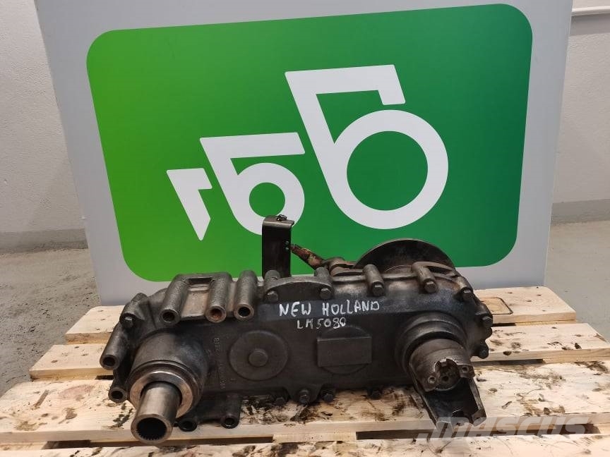 New Holland LM 5080 {Spicer 87530825} intermediate gearbox Girkasse
