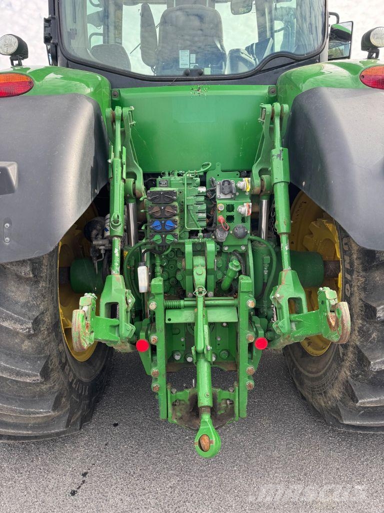 John Deere 7250R Trattori