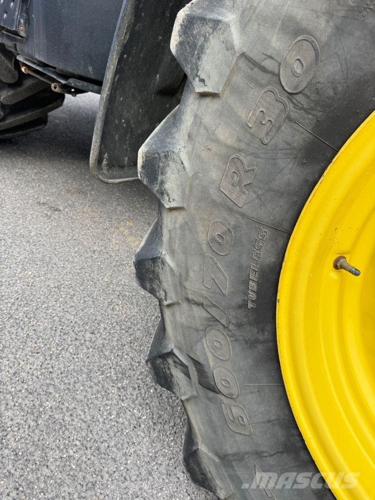 John Deere 7250R Tractors