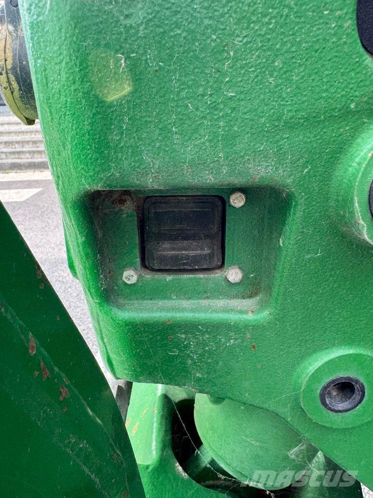 John Deere 7250R Tractors