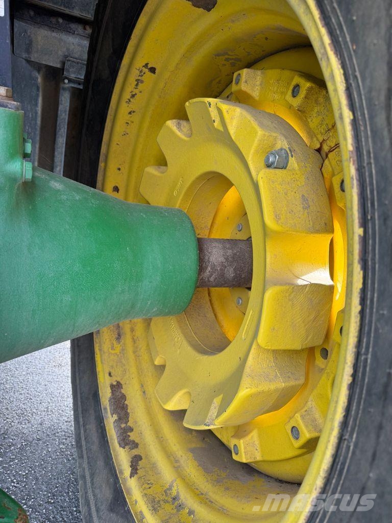 John Deere 7250R Tractors