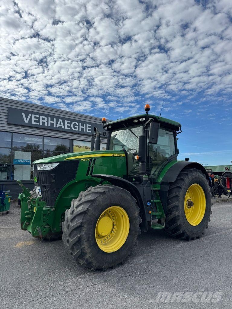 John Deere 7250R Tractors
