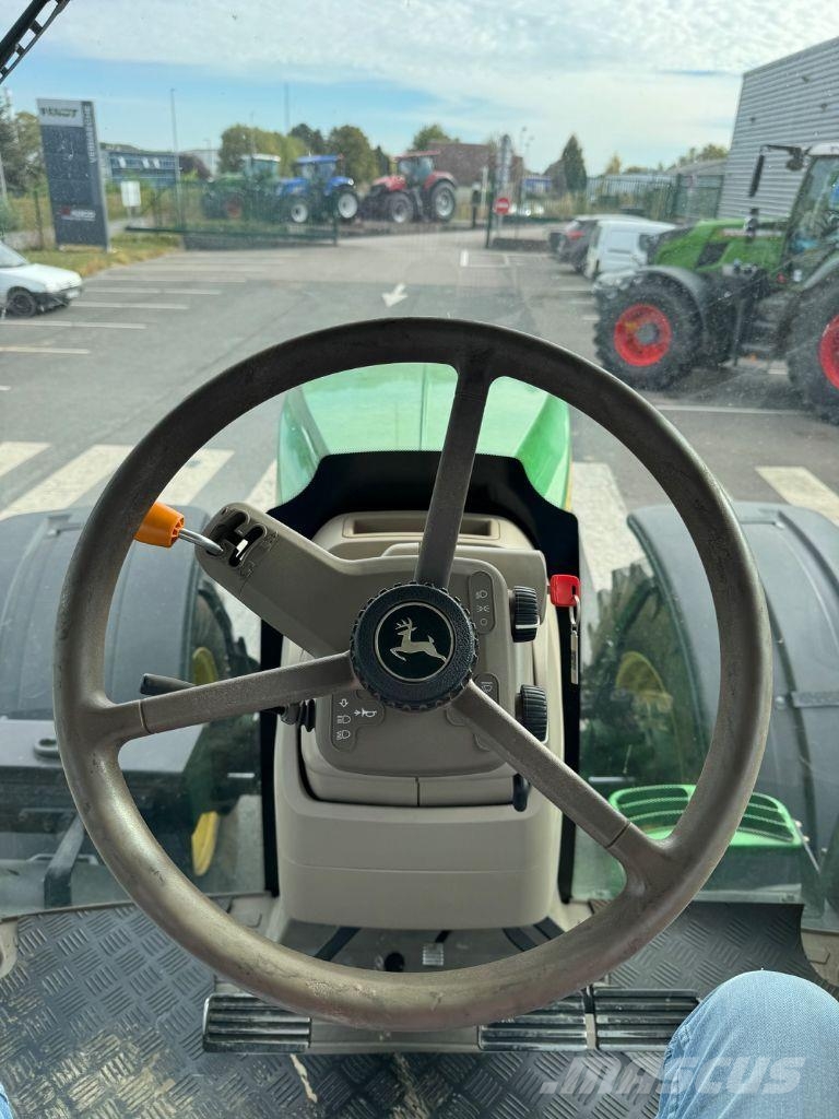 John Deere 7250R Tractors