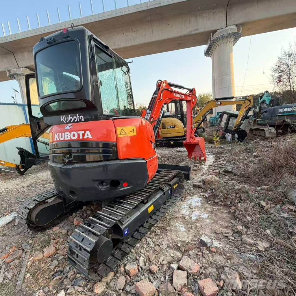 Kubota U 27 Minigravere <7t