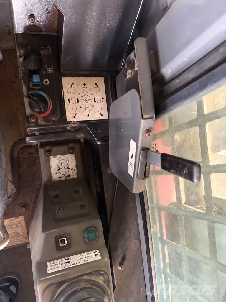 Takeuchi TL150 Rupsladers