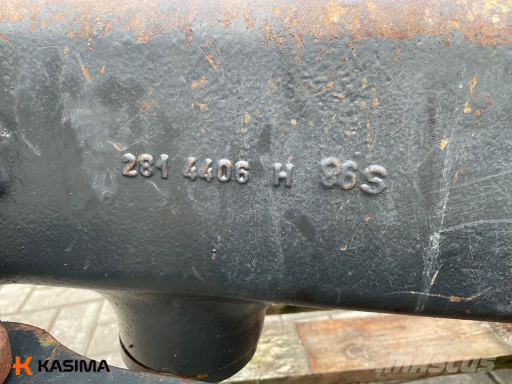 Komatsu PW 160-7 Front Axle LKW-Achsen