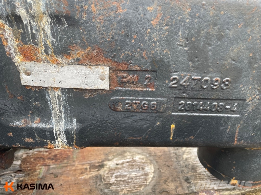 Komatsu PW 160-7 Front Axle LKW-Achsen