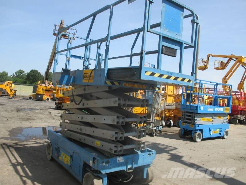Genie GS 3246 Підйомники-ножиці