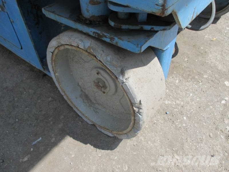 Genie GS 3246 Підйомники-ножиці