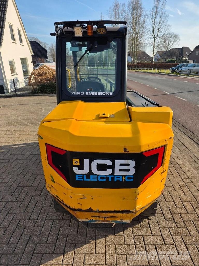 JCB 30e teletruck vereiker heftruck Teleskoplader