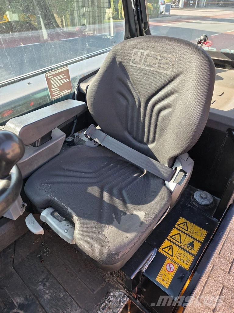 JCB 30e teletruck vereiker heftruck Teleskoplader